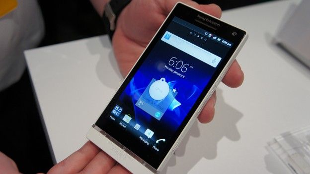 xl_Sony_Xperia_S_hands_on1