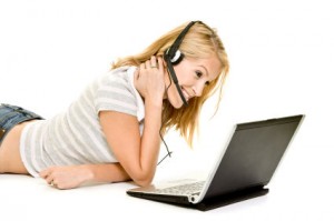 How Making Phone Calls Over The Internet Makes It Easy For You To Manage Your Business